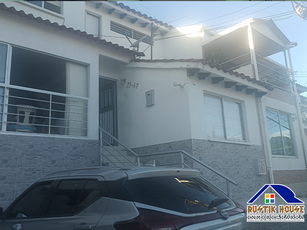 Imagen de CASA 2 PISOS LA GAITANA